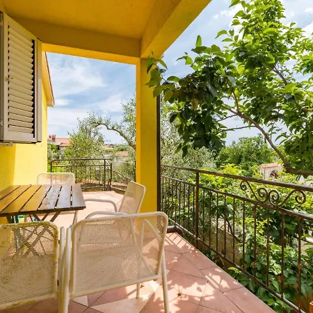 Apartment Villa Sandra-2 By Interhome Vodnjan